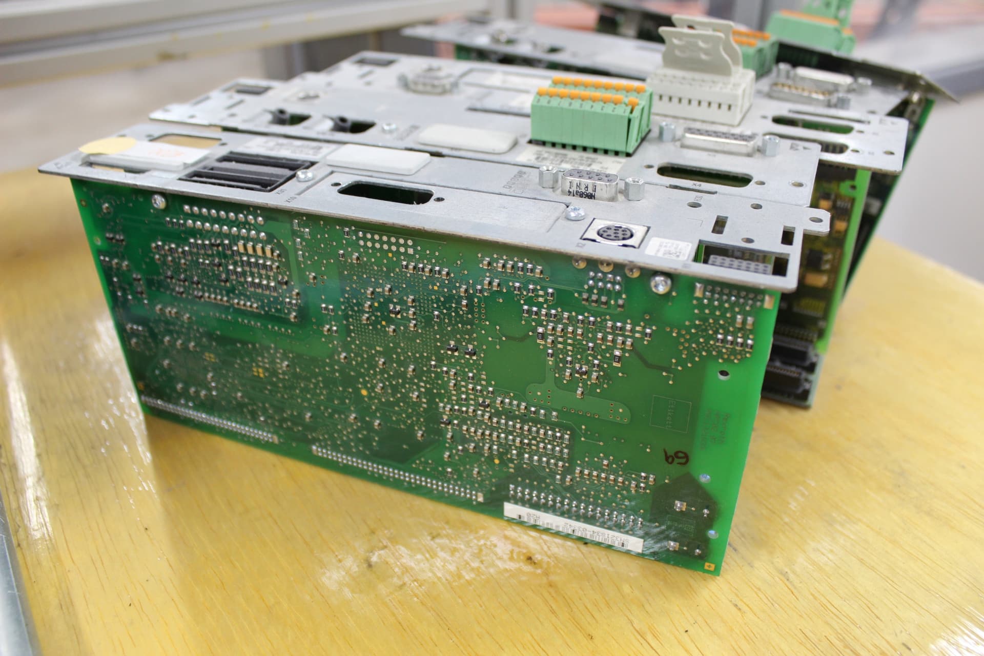 Industrial drive electronics prepared for fault-code identification